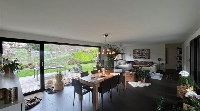 Davesco, 4.5 con giardino privato e Jacuzzi