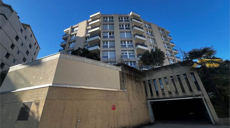 Rif. 2660 Lugano centro 2.5 locali con terrazza